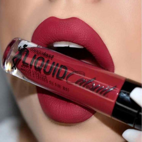 wet n wild  MegaLast Liquid Catsuit Matte Lipstick-Behind the Bleachers