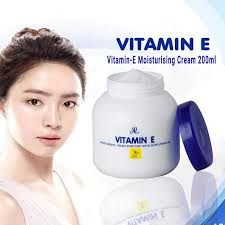 AR Vitamin E Moisturizing Cream – 200ml