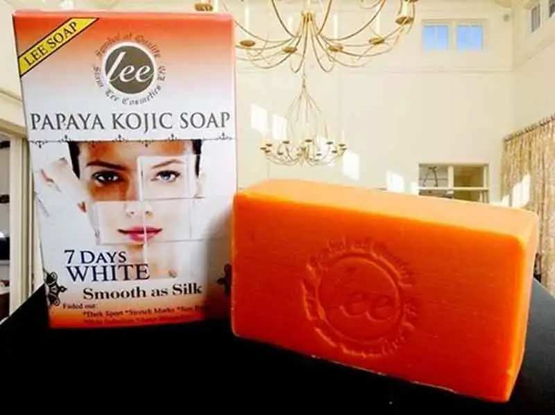 Lee 7 Days White Papaya Kojic Soap 160 gm