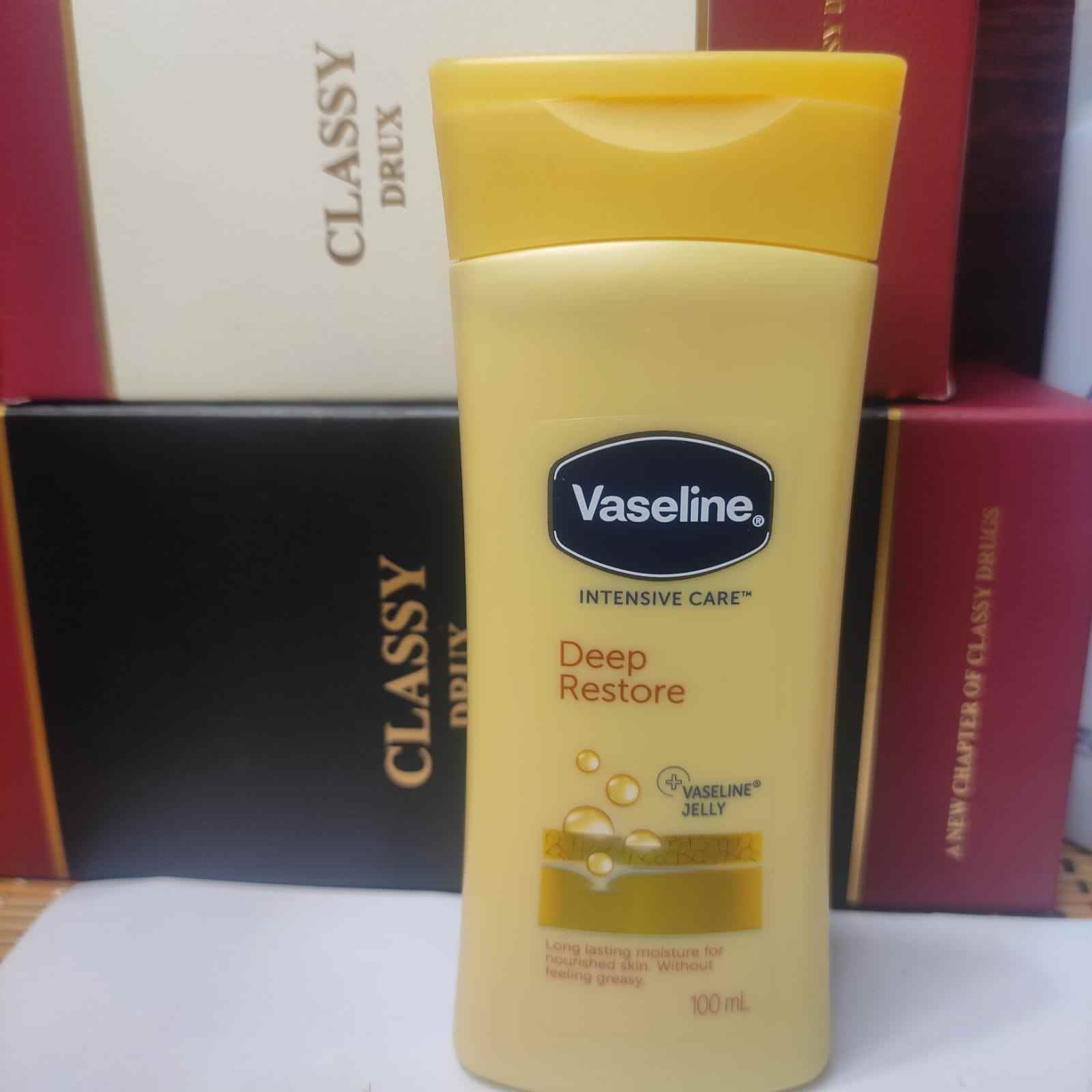 Vaseline  Deep Restore lotion 100 ml - Indonesia