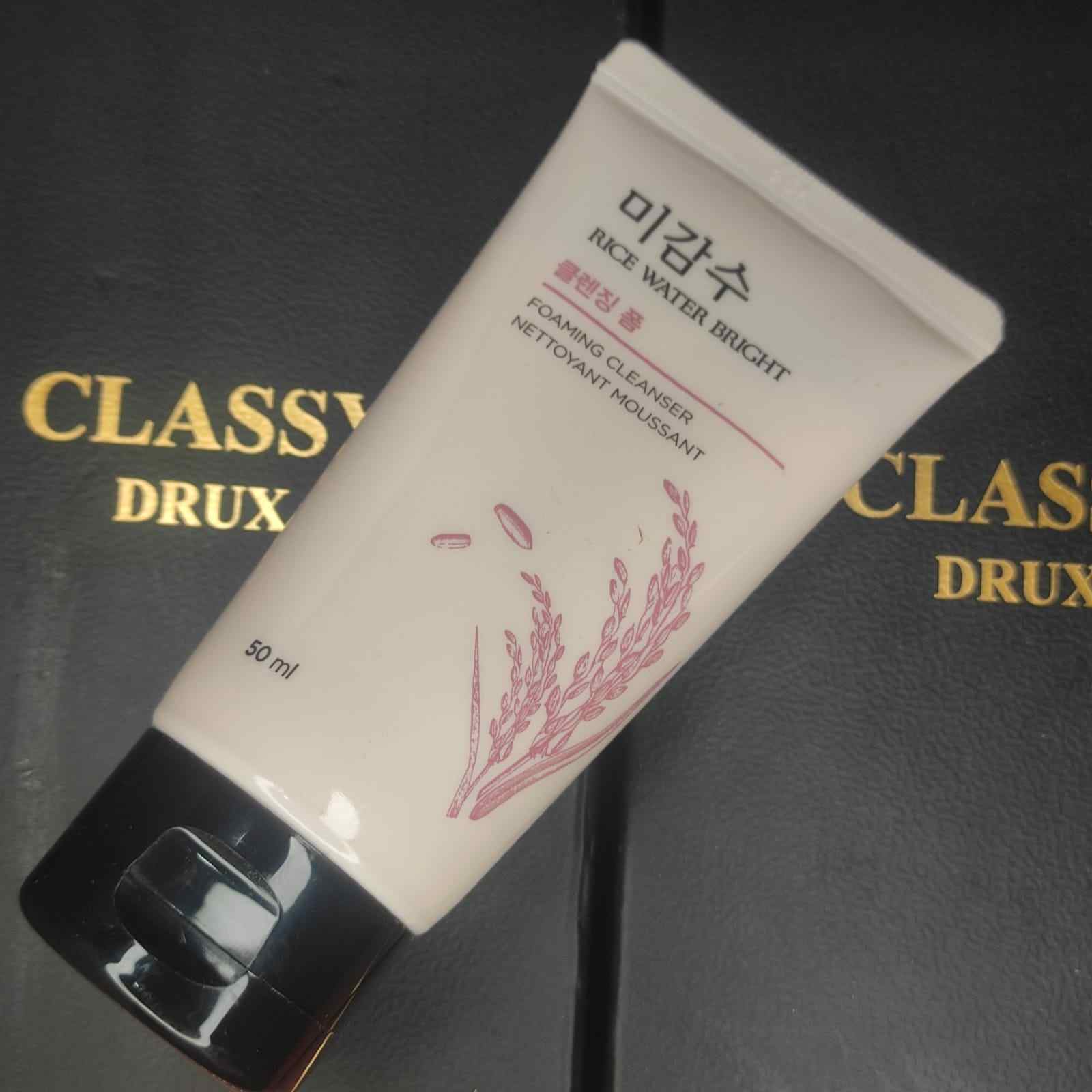 The Face Shop Rice Water Bright Facial Foaming Cleanser 50 ml (S)