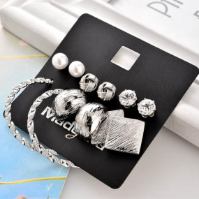 6 pairs exclusive Earrings - S