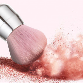 Extremely soft mAANGE Rose Golden Powder Brush