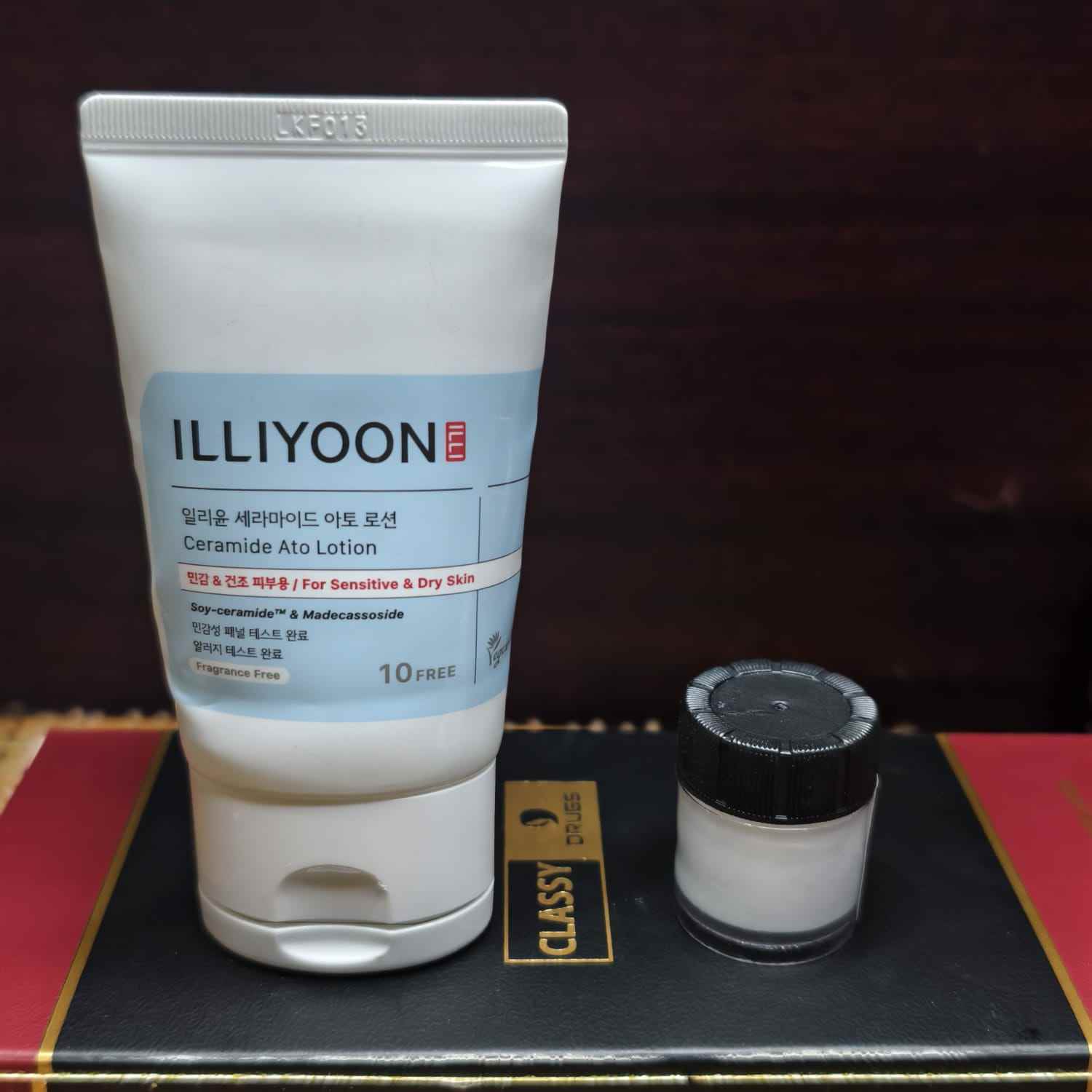 Illiyoon Ceramide Ato Concentrate Lotion (Pair up)