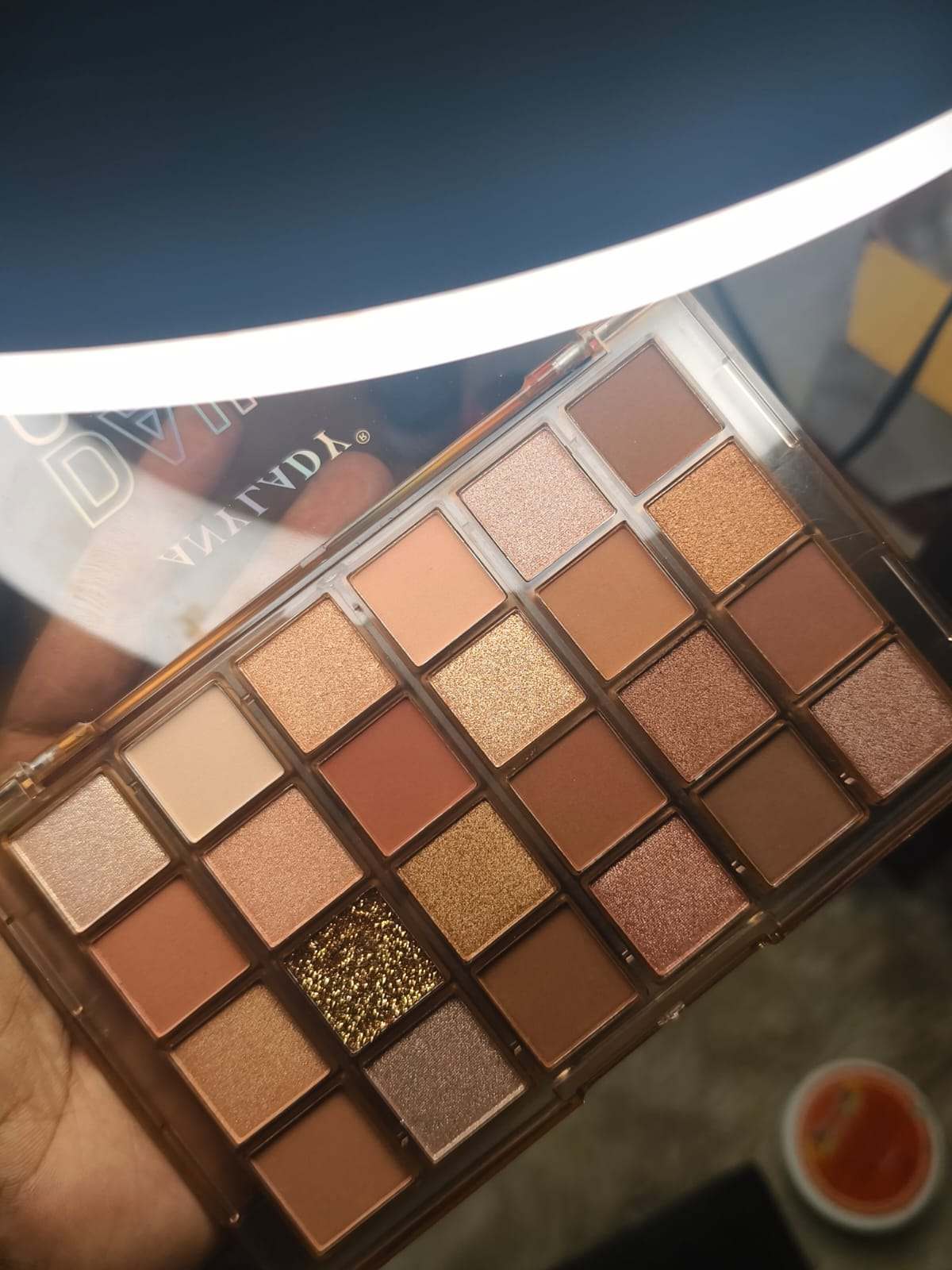 ANYLADY 24 Color Eyeshadow Palette -Daily Grace  01
