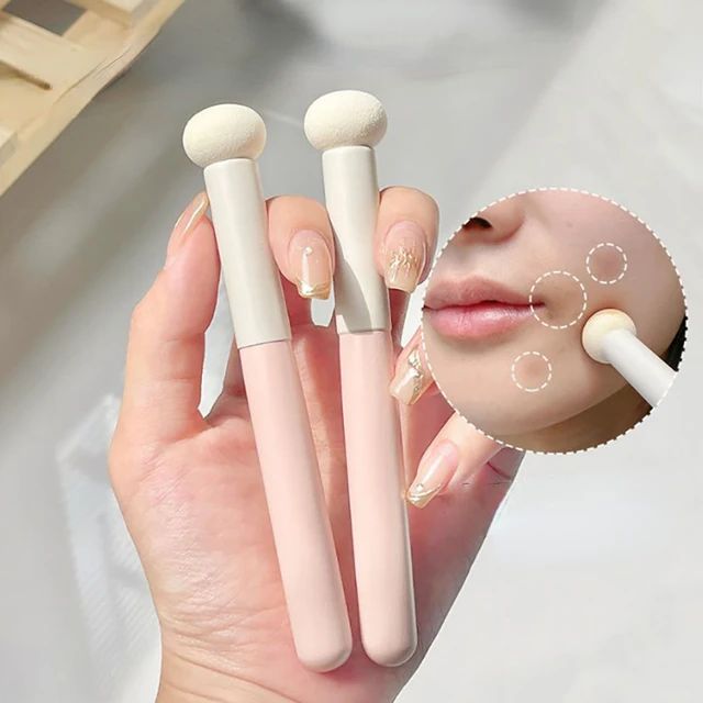 Sponge Concealer Brush Mushroom Head Puff