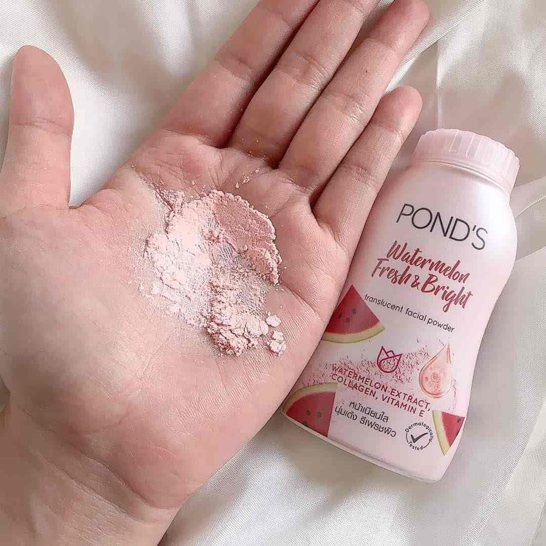 POND'S WATERMELON FRESH & BRIGHT TRANSLUCENT FACIAL POWDER 50gm