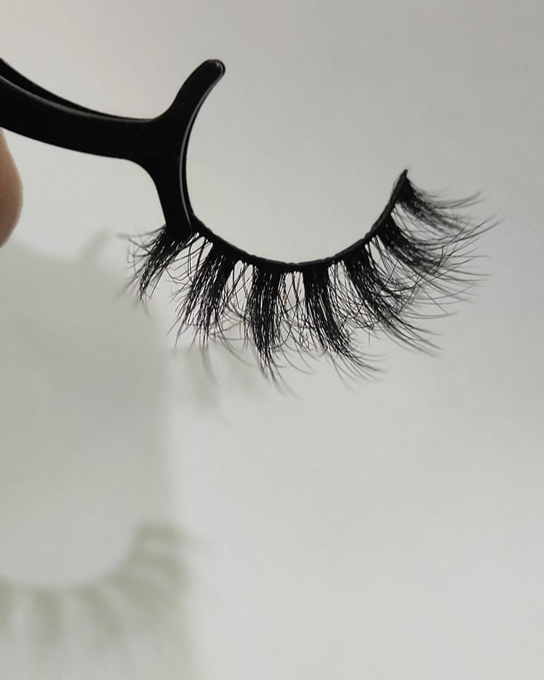 Premium Imported Double layered soft mink lashes - Whispy 1 pair