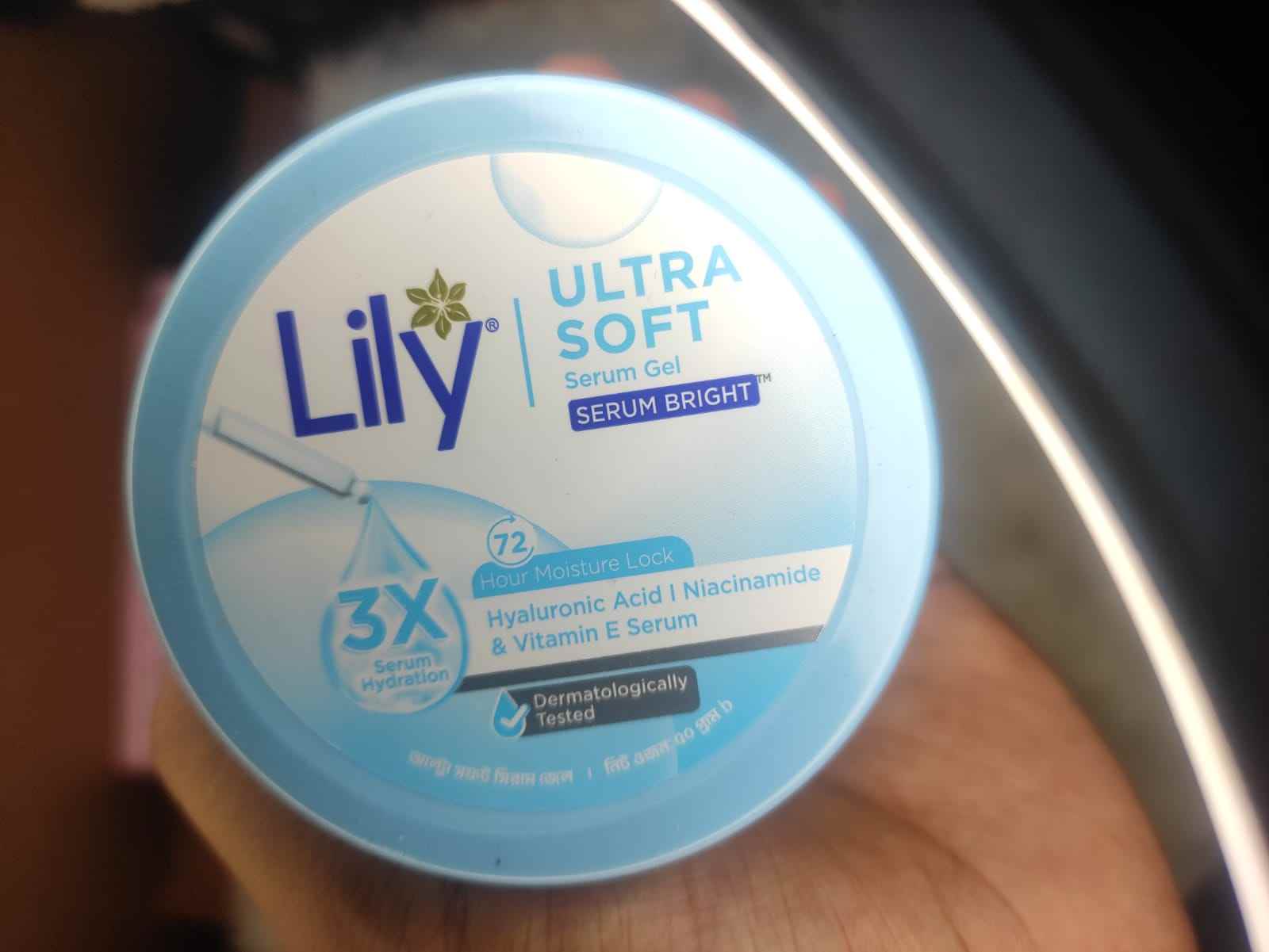 Lily ultra soft serum gel moisturiser Hyaluronic acid , niacinamide & Vitamin E 50 ml
