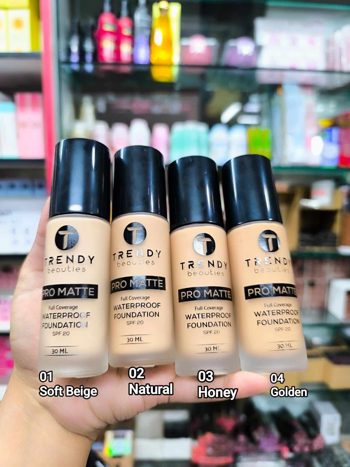 TRENDY beauties Pro Matte Waterproof Foundation with SPF20 30 ml