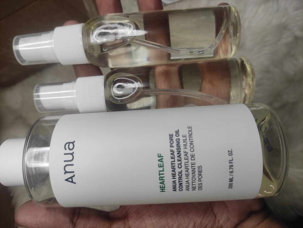 Anua Heartleaf Pore Control Cleansing Oil Tester