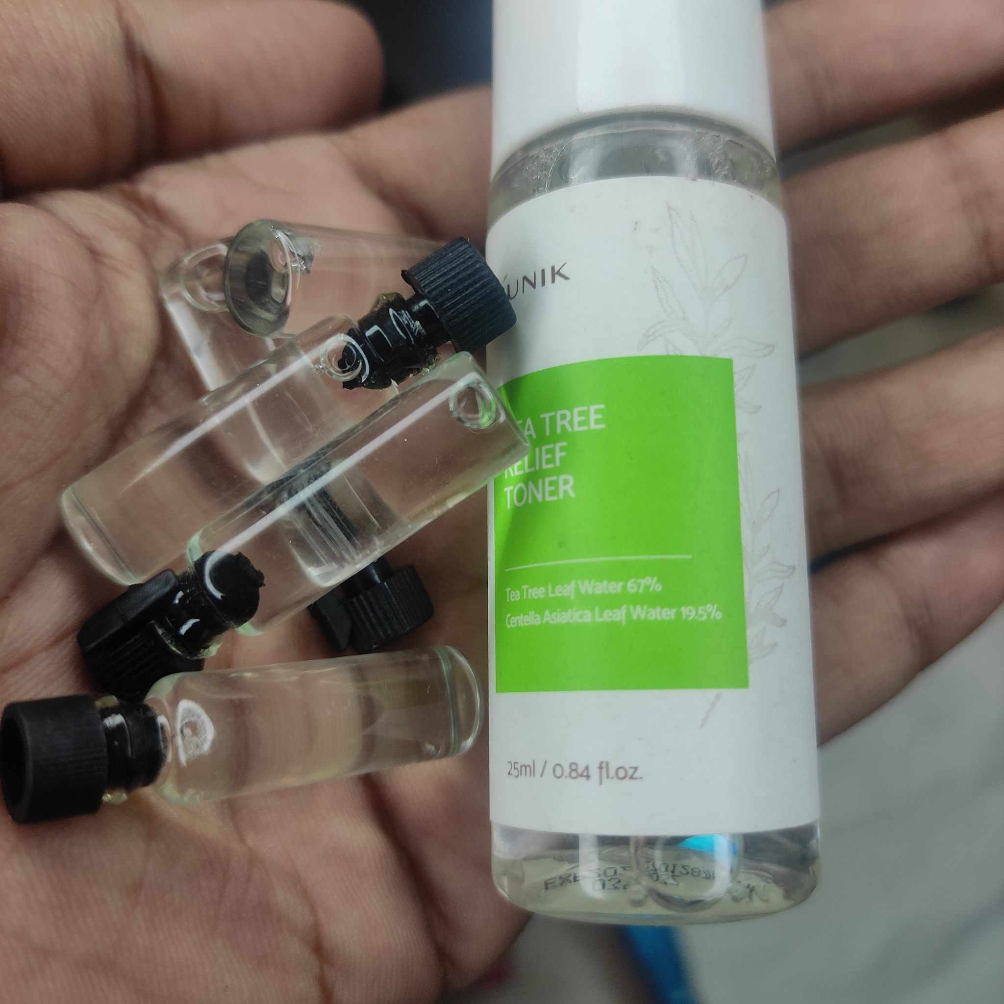 iUNIK Tea Tree Relief Toner Tester