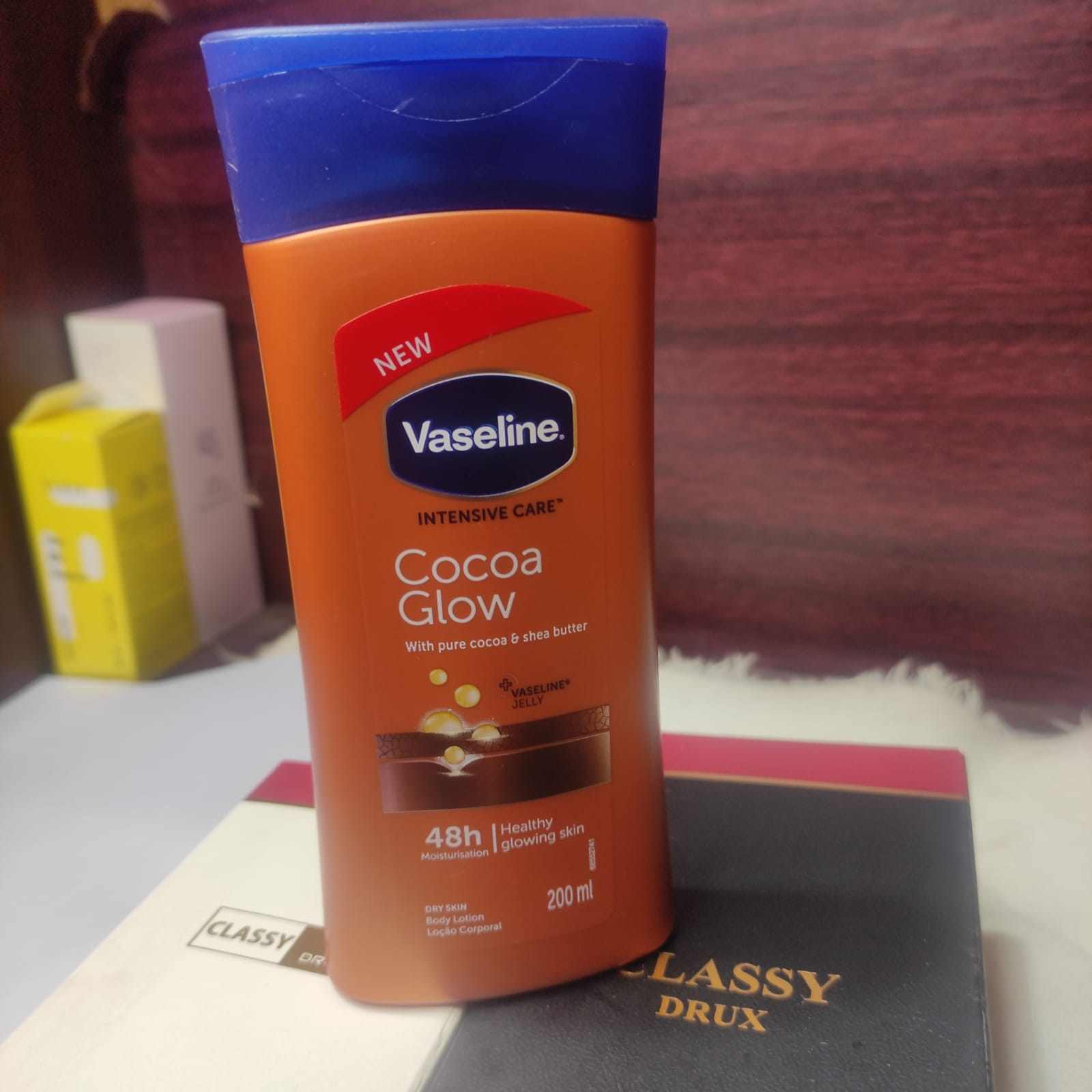 Vaseline Intensive Care Cocoa Radiant Body Lotion 200ml (South Africa)