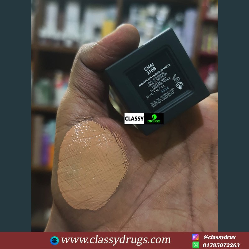 HUDA BEAUTY FAUX FILTER LUMINOUS MATTE FOUNDATION- 210B Chai (pair up 3 ml )