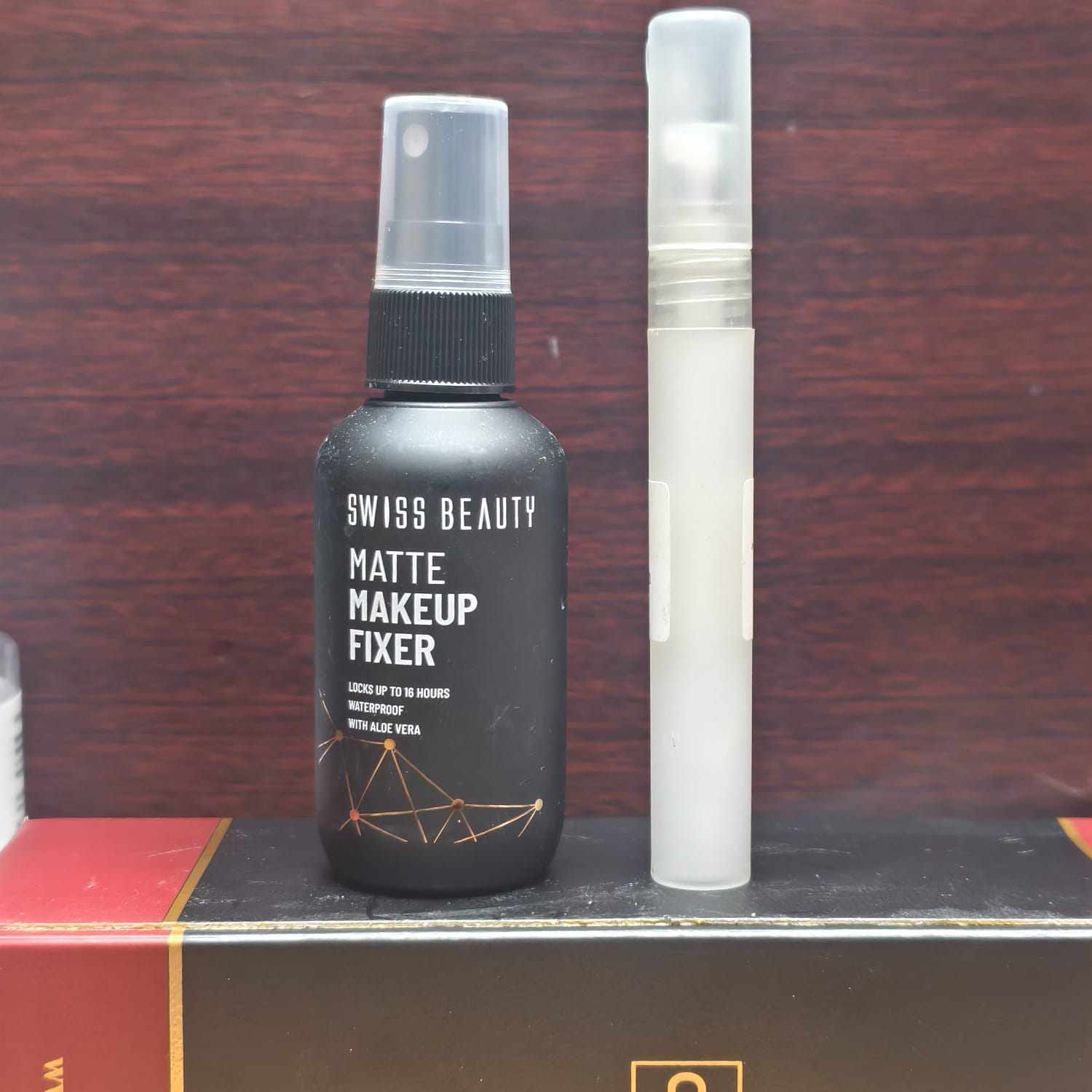 Swiss Beauty Makeup Fixer Natural - Matte  (Pair up)