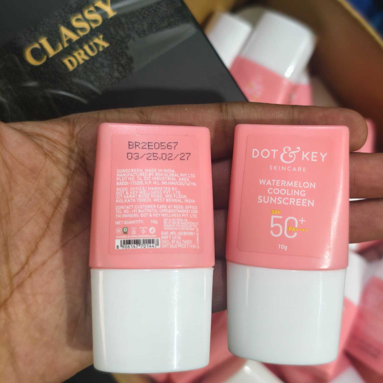 Dot & Key Watermelon Hyaluronic Cooling Sunscreen SPF 50 PA+++ 10 gm